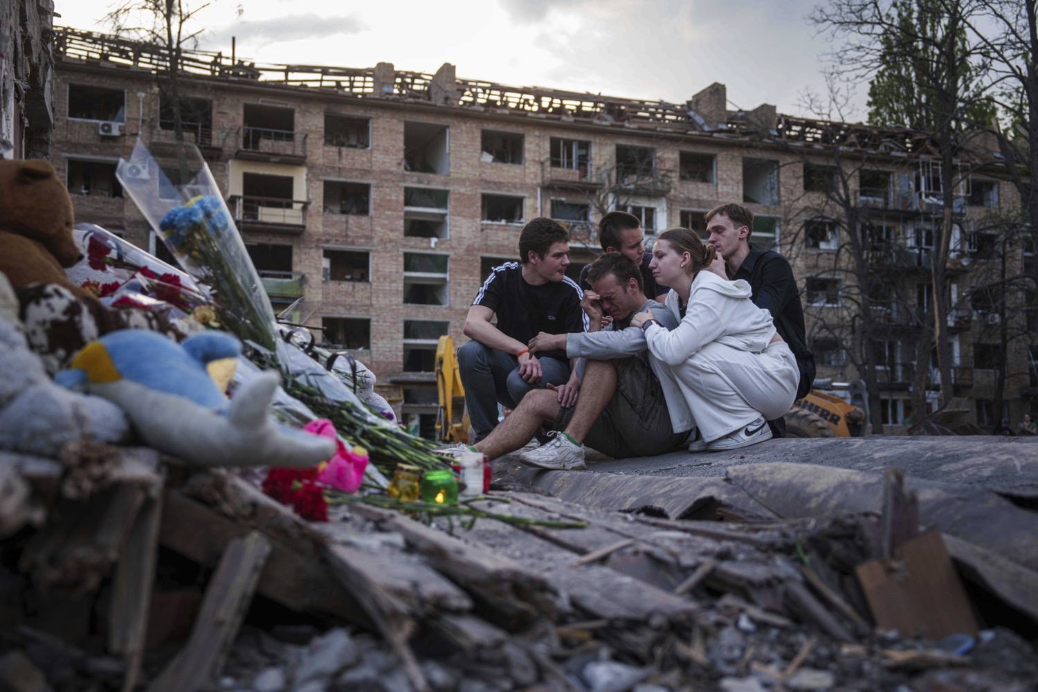 Honorable Mention - 2025 Chris Hondros Memorial International News